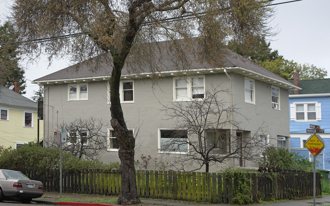 2594 Milvia St in Berkeley, CA - Building Photo - Building Photo