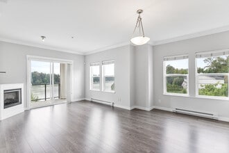 11580 223 St in Maple Ridge, BC - Building Photo - Building Photo
