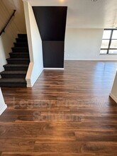 208 E Greenfield Ln in Bismarck, ND - Building Photo - Building Photo