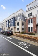 3612 Farr Ave in Fairfax, VA - Building Photo - Building Photo