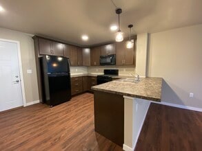 Milltown Residences in River Falls, WI - Foto de edificio - Building Photo