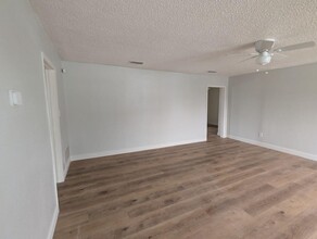 4309 41st St in Lubbock, TX - Foto de edificio - Building Photo