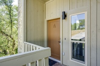 801D Grassy Knoll in Horseshoe Bay, TX - Building Photo - Building Photo