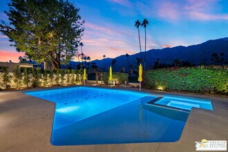 2367 S Yosemite in Palm Springs, CA - Building Photo - Building Photo