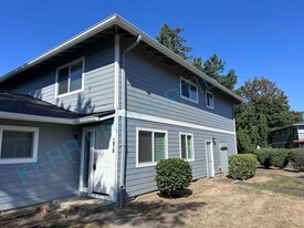 1515 NE Hale Pl in Gresham, OR - Building Photo