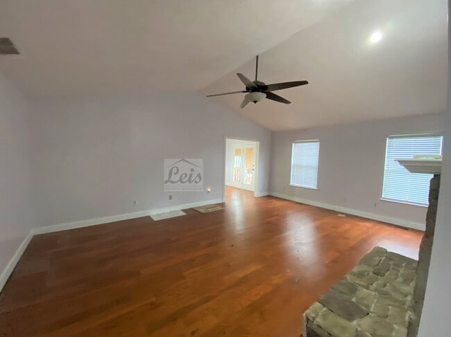 2517 Newcastle Dr in Troy, OH - Building Photo - Building Photo