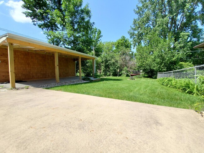 1113 8th Ave SW in Rochester, MN - Building Photo - Building Photo