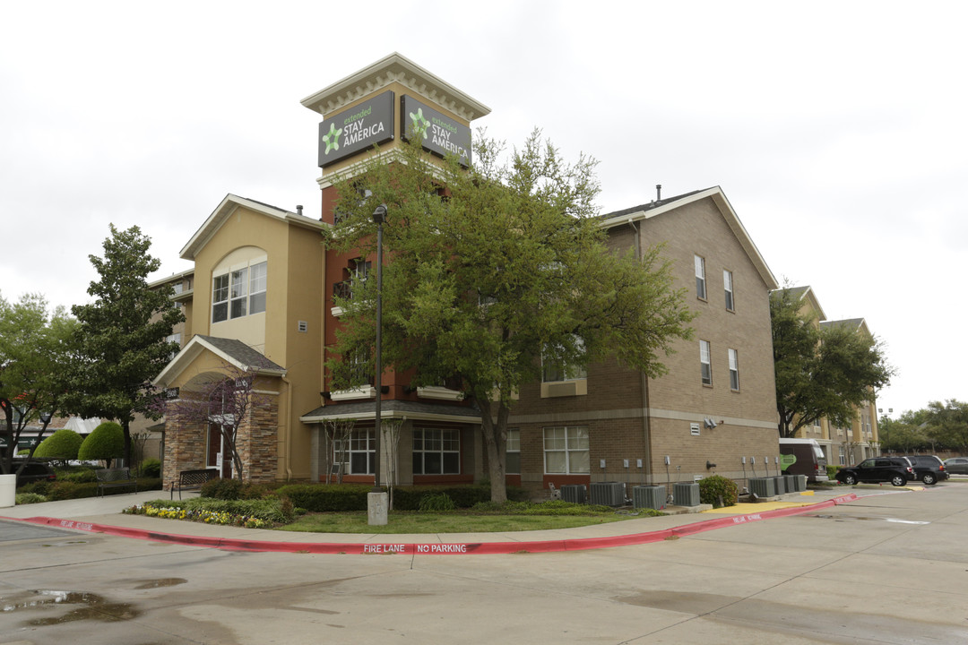 Furnished Studio - Plano in Plano, TX - Building Photo