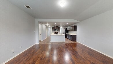 6406 Lake Superior St in San Antonio, TX - Building Photo - Building Photo