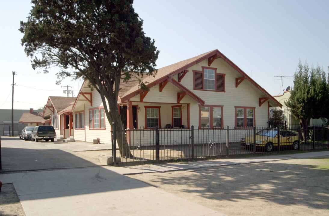 1054-1060 Browning Blvd in Los Angeles, CA - Building Photo