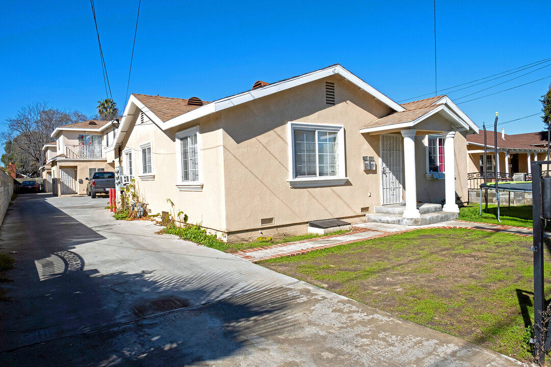 12713 Waldorf Dr in Lynwood, CA - Building Photo