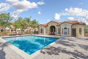 1048 NE 208th St in Miami, FL - Building Photo