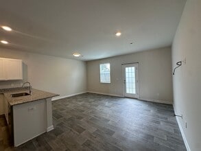 427 Tevis St in Winchester, VA - Building Photo - Building Photo