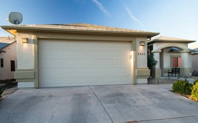5882 N Gallery Ln in Prescott Valley, AZ - Building Photo - Building Photo