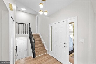 10290 S Grant Ave in Manassas, VA - Building Photo - Building Photo