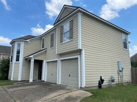 11737 Logan Ridge Dr in Houston, TX - Building Photo