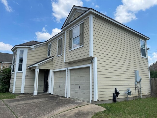 property at 11737 Logan Ridge Dr