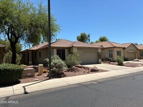 17025 W Young St in Surprise, AZ - Building Photo - Building Photo