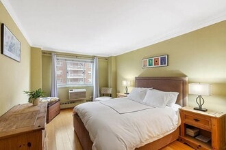 39-65 52nd St in Queens, NY - Building Photo - Building Photo