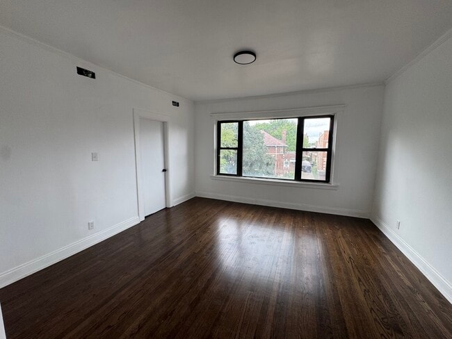7955 S Elizabeth St in Chicago, IL - Building Photo - Building Photo