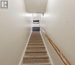 208 Carlton St. in Toronto, ON - Building Photo - Building Photo