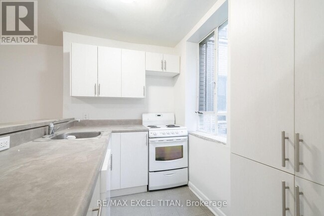 property at 77 Erskine Ave