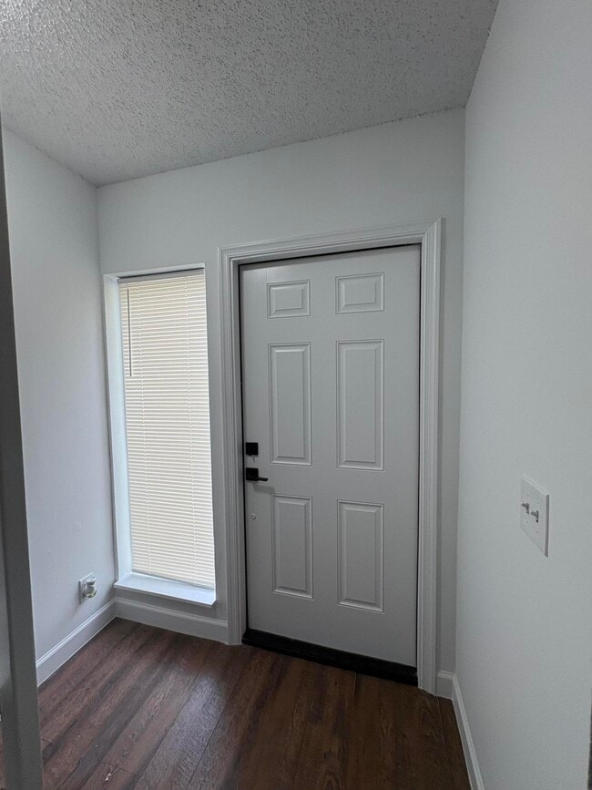 285 NW 15th St in Boca Raton, FL - Building Photo - Building Photo