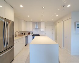 2929 Buffalo Speedway in Houston, TX - Building Photo