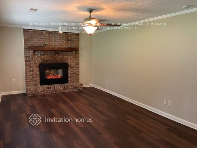 3080 Palomino Dr in Powder Springs, GA - Foto de edificio - Building Photo