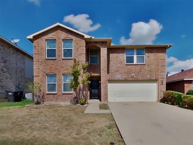 4016 Foxhound Ln in Fort Worth, TX - Foto de edificio