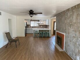 74166 Fairway Dr in Palm Desert, CA - Building Photo