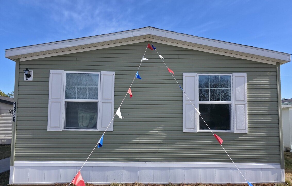 1836 SW 11th St in Lincoln, NE - Building Photo