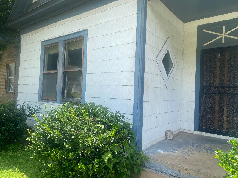 913 N 3rd St in Memphis, TN - Foto de edificio