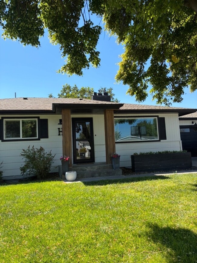 3060 Vickie Ln in Twin Falls, ID - Building Photo - Building Photo