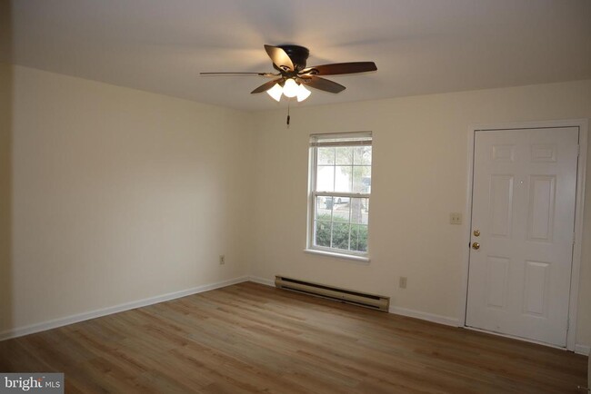 2 W Pine St in Delmar, MD - Building Photo - Building Photo