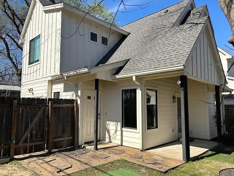 2209 Willow St in Austin, TX - Building Photo