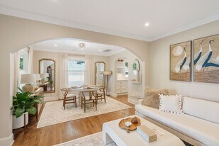 2722 N Winchell St in Portland, OR - Building Photo