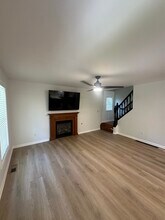 325 W 15th St in Bloomington, IN - Building Photo - Building Photo