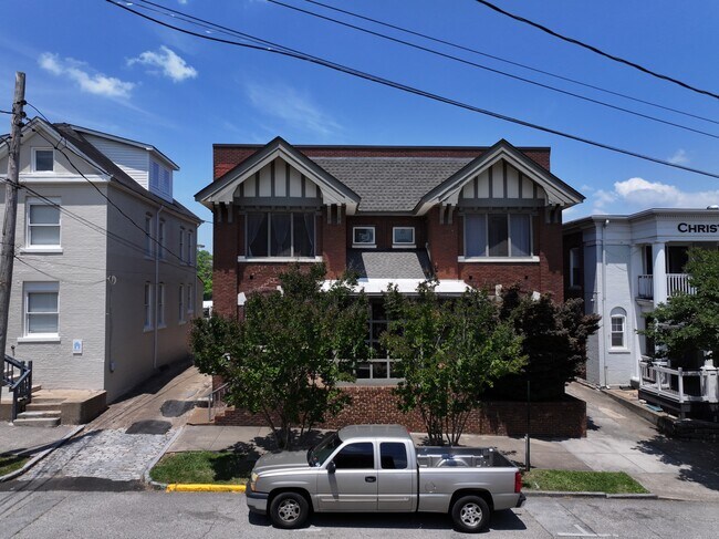 611 Houston St in Chattanooga, TN - Building Photo - Building Photo