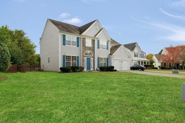 10614 Moberly Ct in Charlotte, NC - Foto de edificio - Building Photo