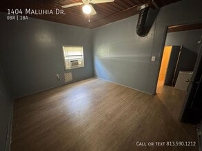 1404 Maluhia Dr in Tampa, FL - Building Photo - Building Photo