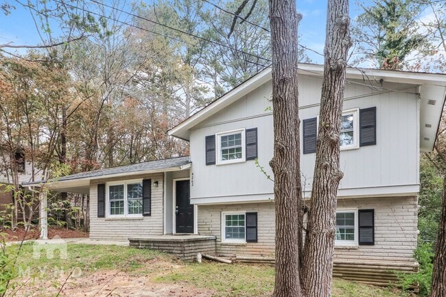 property at 4262 Cottage Ln