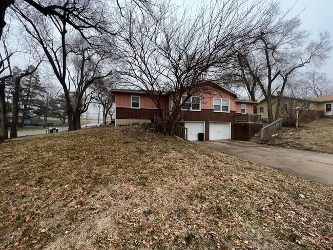 property at 7372 Lathrop Ave