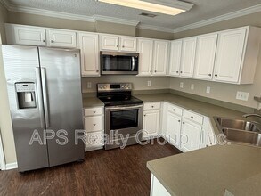 130 Shallowford Reserve Dr in Lewisville, NC - Foto de edificio - Building Photo