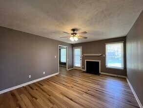 1200 Bostian Dr in Fayetteville, NC - Building Photo - Building Photo