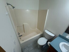 5903-5905 157th St Ct E in Puyallup, WA - Building Photo - Building Photo