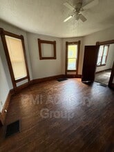 105 SW Buchanan St in Topeka, KS - Building Photo - Building Photo