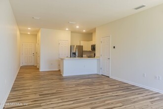 7901 Merchants Way in Jacksonville, FL - Building Photo - Building Photo