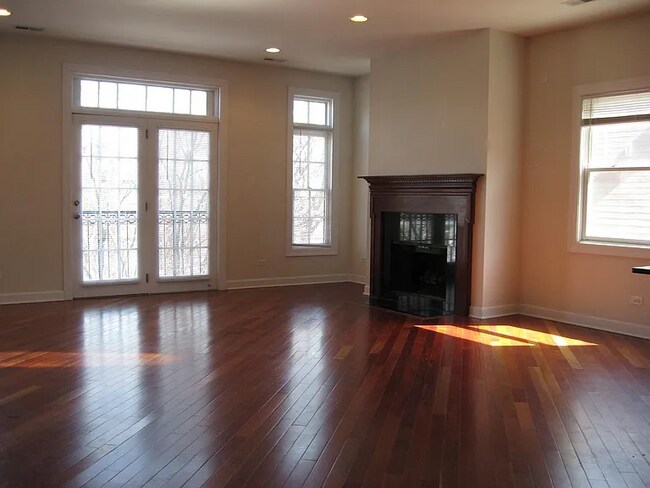 3112 N Racine Ave, Unit 3N in Chicago, IL - Building Photo - Building Photo
