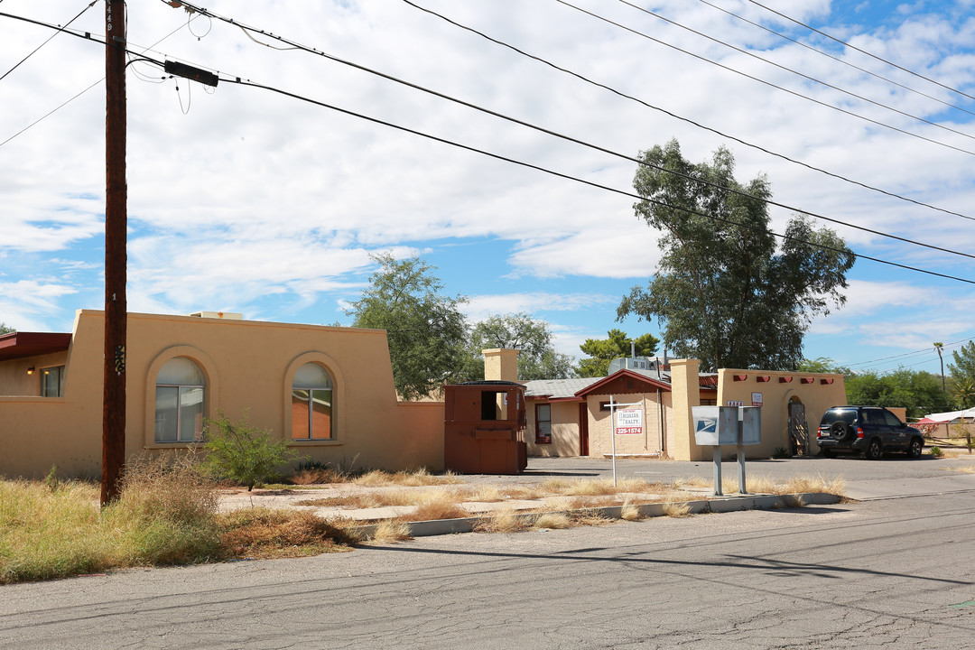 4444 E Lee St in Tucson, AZ - Building Photo